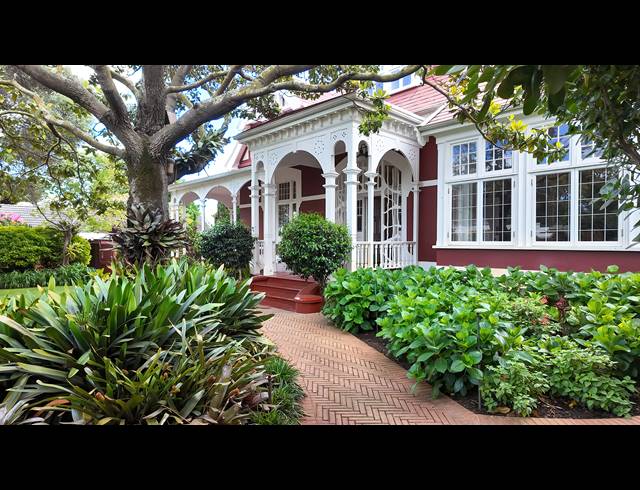 5 BEDROOM HOUSE FOR SALE IN ROSEBANK